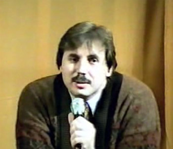 Nicolai Levashov carries out his performance-seminar in Archangelsk in 1991